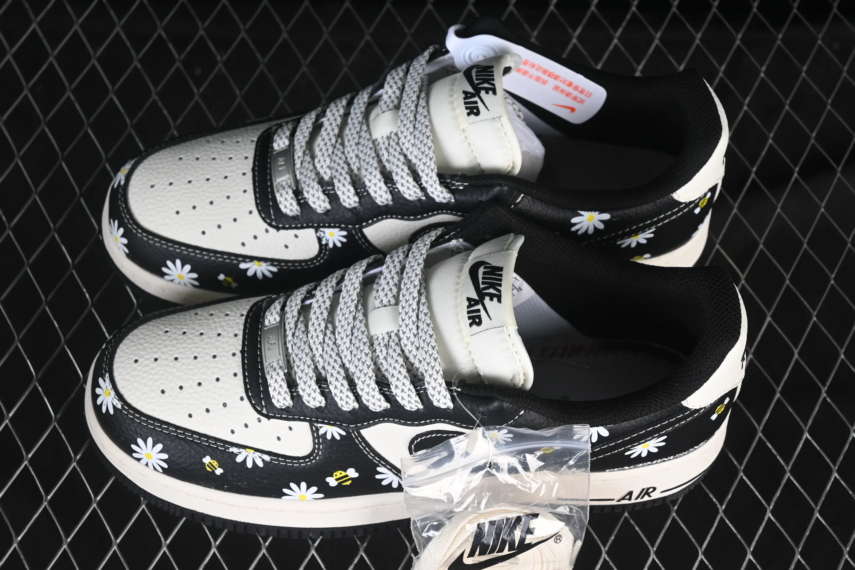 All categories Nk Air Force 1 Air Force series Nk Air Force 1 Low Air Force low-top Nike Air Force 1'07 Low black and white panda print Air Force 1 low-top casual sneakers JP8028-004